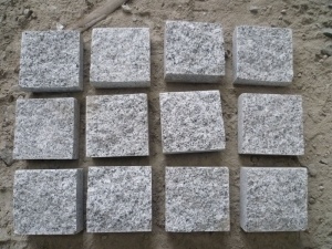 Pavé cube en pierre grise chinoise G603