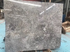 marbre gris de dinde populaire