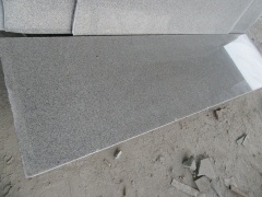 blanc Et dalles de granit gris