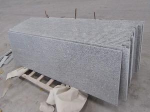 Dessus de granit de mur de cuisine préfabriquée grise blanche G603