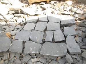 Pavé de pierre aléatoire au basalte noir flambé de Zhangpu