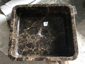 Lavabo de lavabo de cuisine en marbre foncé Emperador
