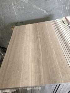 Tuiles de dalles de marbre de la Chine nouvelle veine grise en bois
