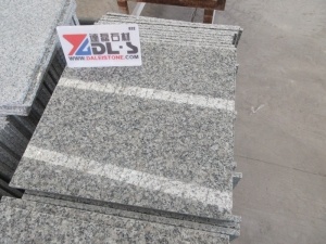 G602 Granit à carreaux gris clair de Chine