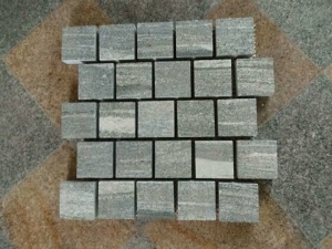 gris paysage à mailles de granit soutenu 