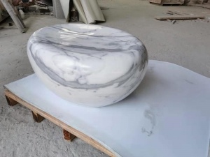 sculpture sculptée à la main marbre extra blanc statuario